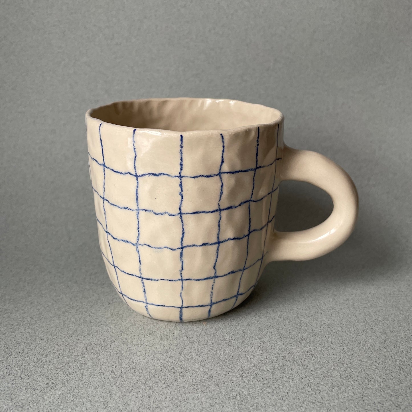 blue grid mug